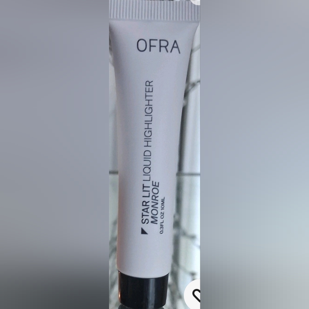 OFRA Star Lit Liquid Highlighter Monroe